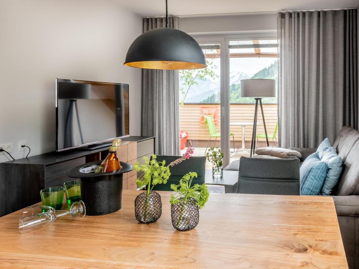 Der Sonnberg Alpinlodges - Apartments Mit Seeblick, Privater Sauna Und Self Check-In Zell am See Exterior foto