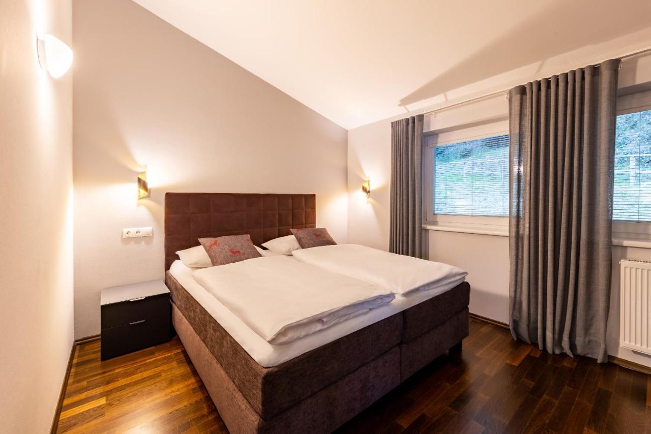 Der Sonnberg Alpinlodges - Apartments Mit Seeblick, Privater Sauna Und Self Check-In Zell am See Exterior foto